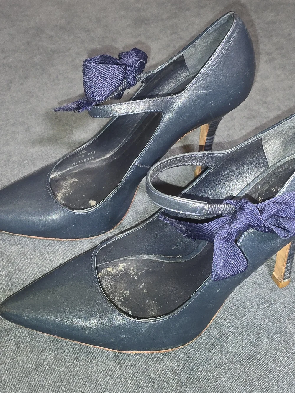 Tory Burch Navy Blue Leather Pointed Toe Mary Jane Ribbon Pumps Heels Size 7.5 M